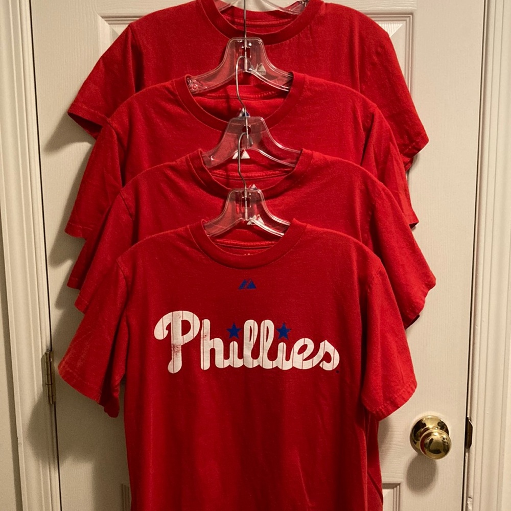 Phillies “vintage” T-Shirt Bundle (size S)